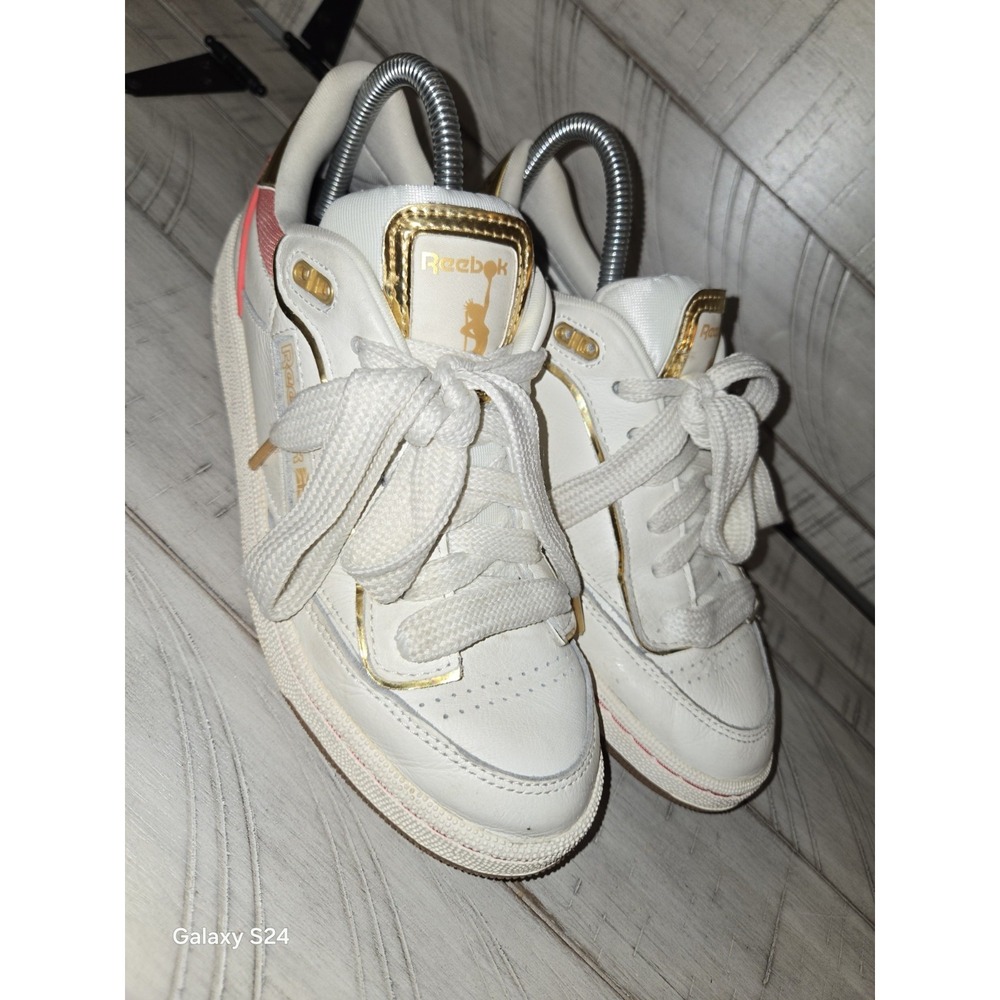 Reebok Club C Bulc Angel Reese Chalk Sunset Coral  Women's Size 8